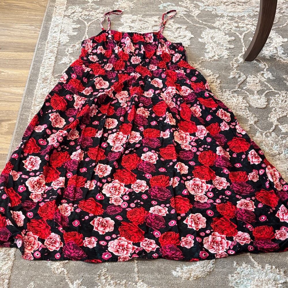 Old Navy Red and Black Floral Dress
